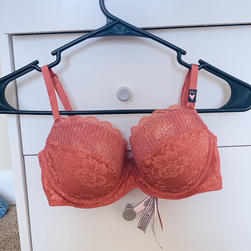 NWT $60 victoria’s secret ♡ dream angels ♡ bra